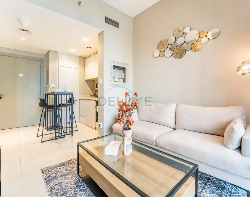Facing the Dubai Water Canal 1-Bedroom, Minutes from Metro with Easy — Business Bay — photo 11