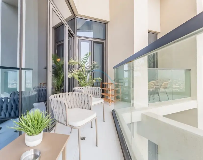 Steps from Dubai Water Canal 2-Bedroom, Near Safa Park & SZR, Easy — Business Bay — photo 13