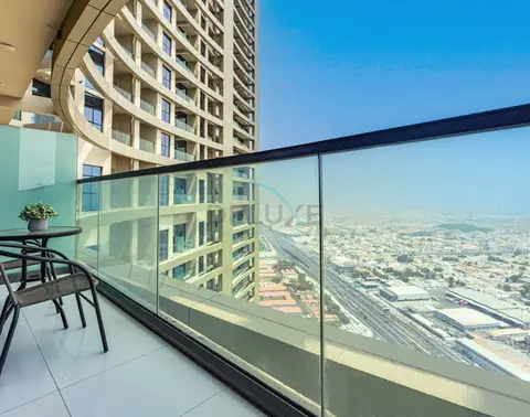 High-Floor Skyline View Near Safa Park and Godolphin Stables with Easy — Business Bay — photo 3