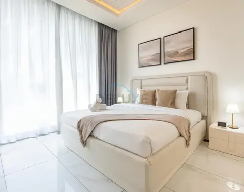Spacious Balcony with Private Jacuzzi and Stunning Views — Business Bay — photo 5