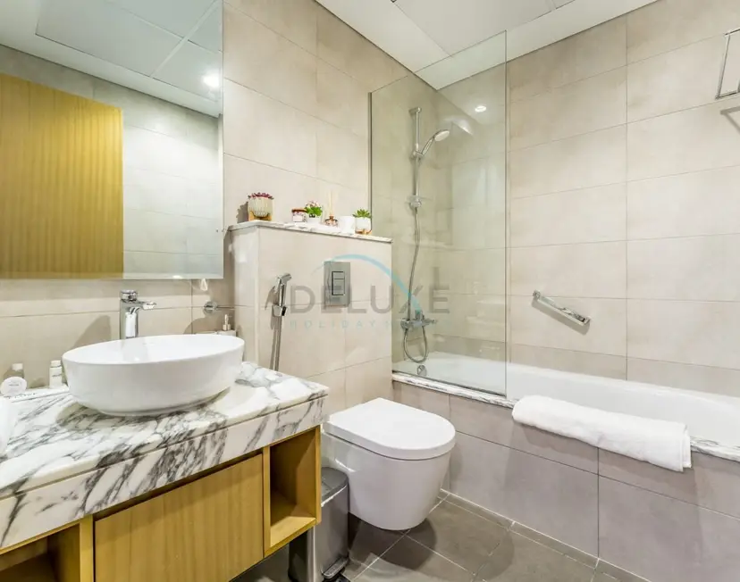 Steps from Dubai Water Canal 2-Bedroom, Near Safa Park & SZR, Easy — Business Bay — photo 20