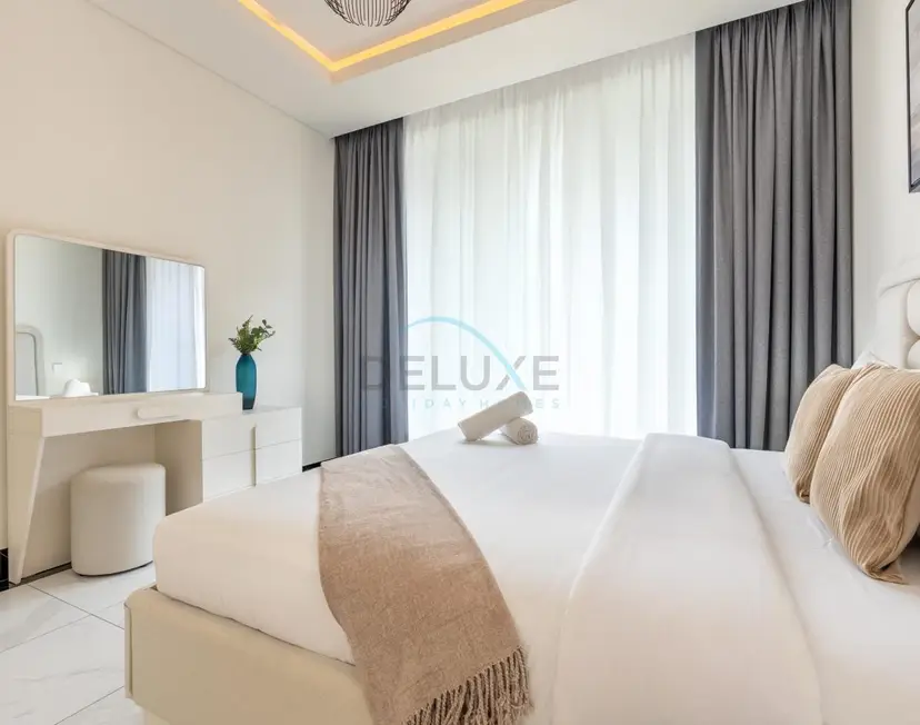 Spacious Balcony with Private Jacuzzi and Stunning Views — Business Bay — photo 11