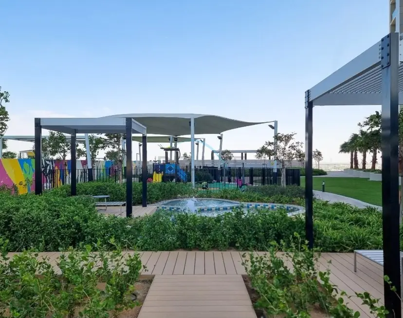 High-Floor Skyline View Near Safa Park and Godolphin Stables with Easy — Business Bay — photo 23