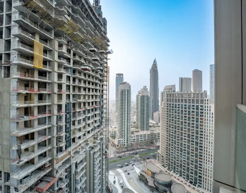 Sky-High 1-Bedroom , Perfectly Located Near Dubai Opera and Burj Park — Downtown Dubai — photo 19