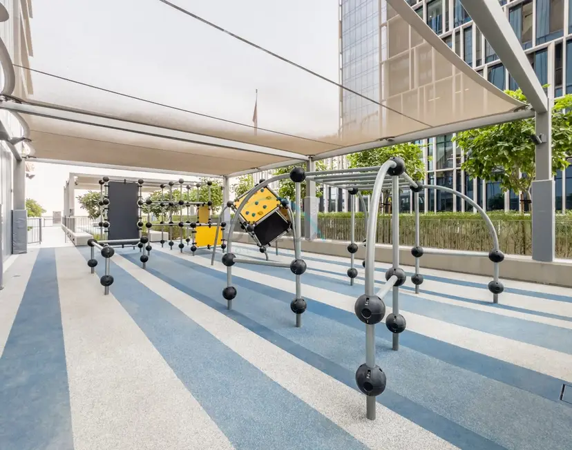 Luxury 1-Bedroom Stay, Directly Connected to Dubai Mall with Easy Access — Downtown Dubai — photo 31