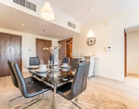 1-Bedroom Near Burj Khalifa and Dubai Mall — Downtown Dubai — photo 5