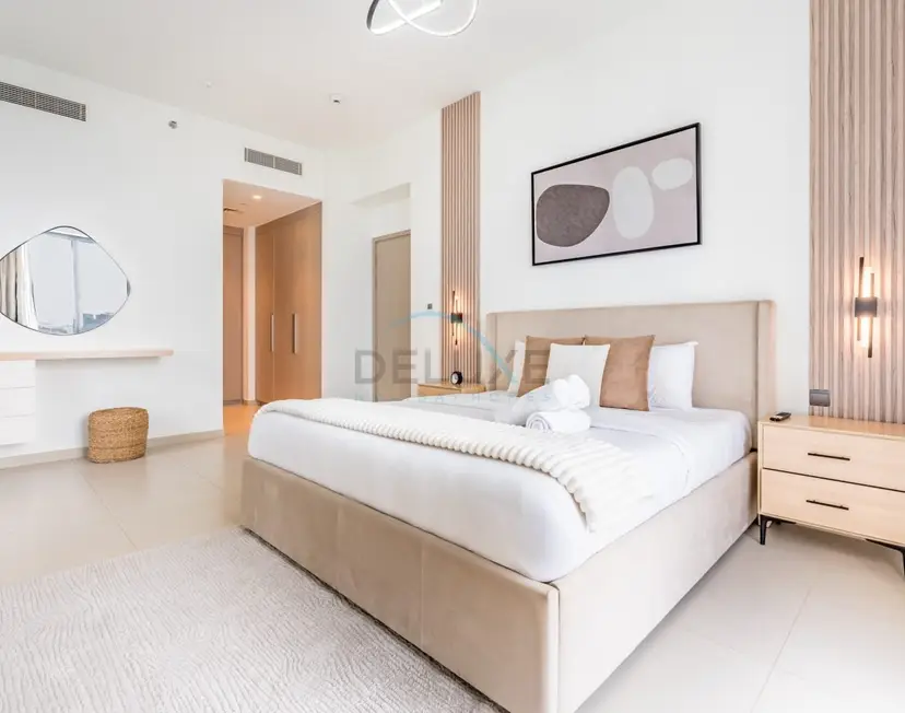 Magnificent 2-Bedroom Apartment at Act One Act Two Tower — Downtown Dubai — photo 14