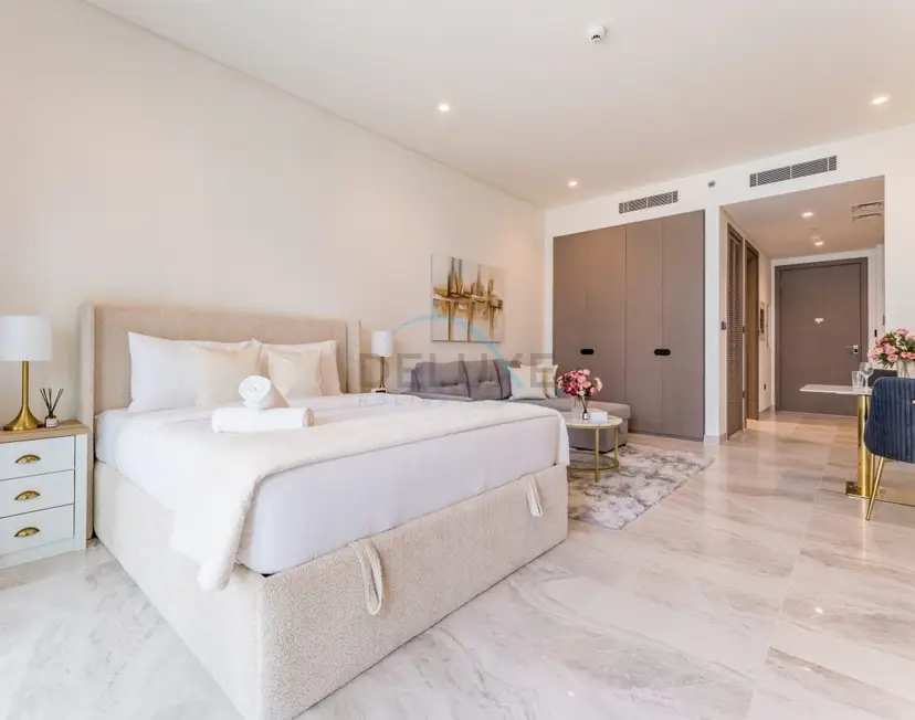 Furnished Studio with Burj Khalifa View, Near Dubai Water Canal — Business Bay — photo 15