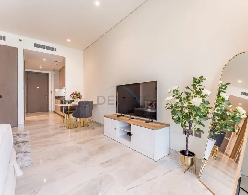 Furnished Studio with Burj Khalifa View, Near Dubai Water Canal — Business Bay — photo 16