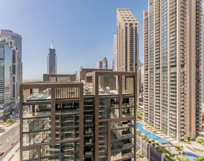 1-Bedroom Near Burj Khalifa and Dubai Mall — Downtown Dubai — photo 14