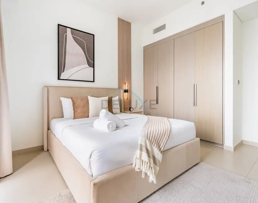 Magnificent 2-Bedroom Apartment at Act One Act Two Tower — Downtown Dubai — photo 18