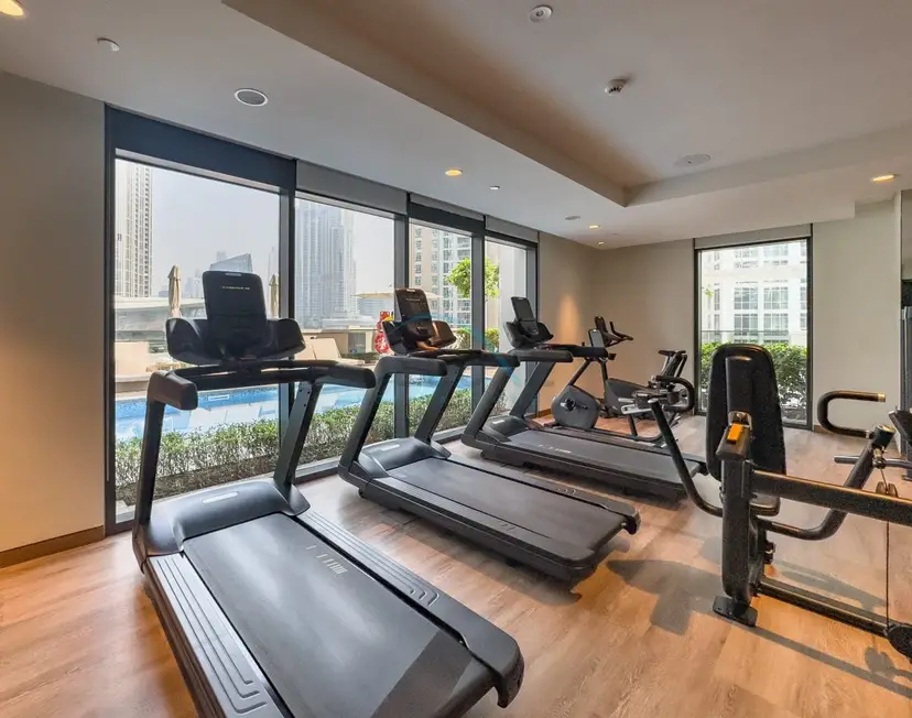 Magnificent 2-Bedroom Apartment at Act One Act Two Tower — Downtown Dubai — photo 19
