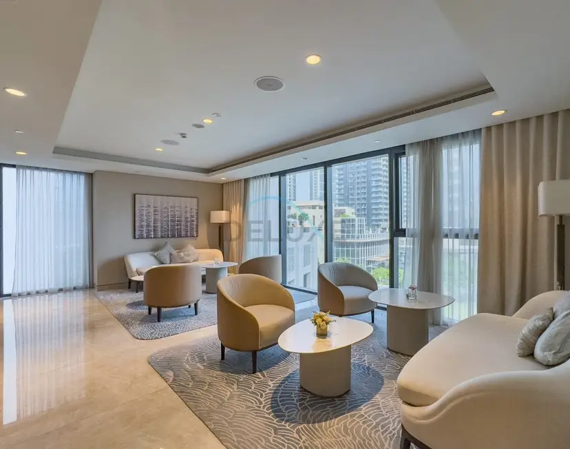 Magnificent 2-Bedroom Apartment at Act One Act Two Tower — Downtown Dubai — photo 23
