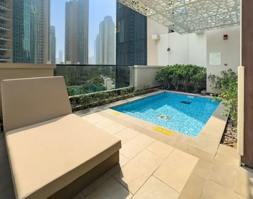 Magnificent 2-Bedroom Apartment at Act One Act Two Tower — Downtown Dubai — photo 25