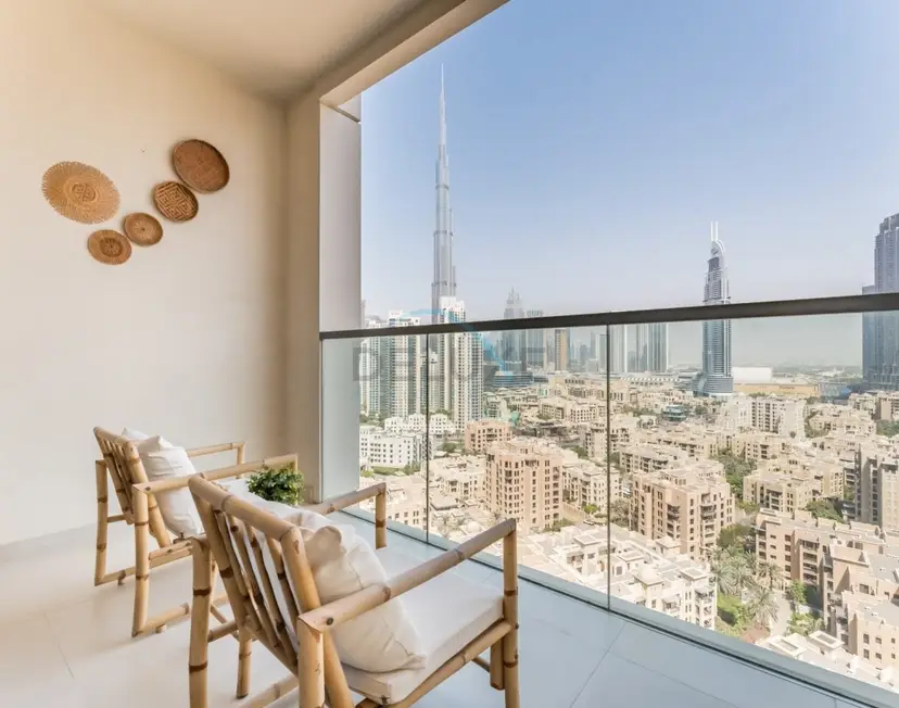 Iconic Burj Khalifa View 2-Bedroom with Assistant Room — Downtown Dubai — photo 2