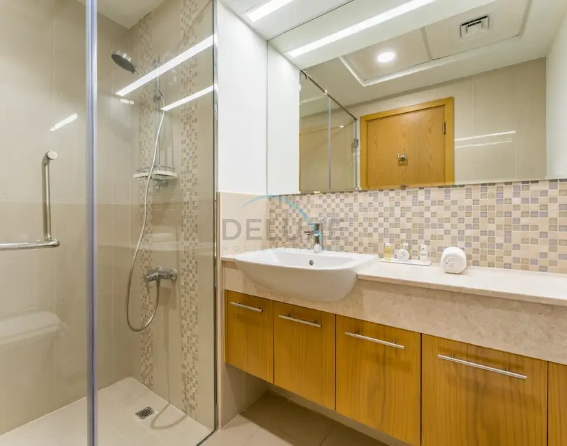 Iconic Burj Khalifa View 2-Bedroom with Assistant Room — Downtown Dubai — photo 27