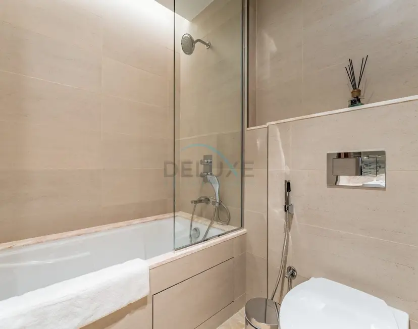 Breathtaking Burj Khalifa Views from a High-Floor 3-Bedroom — Downtown Dubai — photo 30