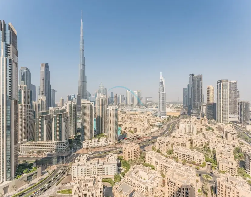Breathtaking Burj Khalifa Views from a High-Floor 3-Bedroom — Downtown Dubai — photo 37
