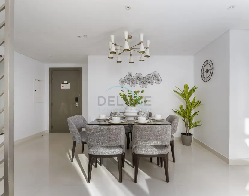 Picture-Perfect Canal and City Views, Minutes from Waterfront Transport — Business Bay — photo 7