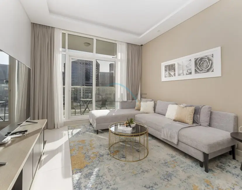 Picture-Perfect Canal and City Views, Minutes from Waterfront Transport — Business Bay — photo 2
