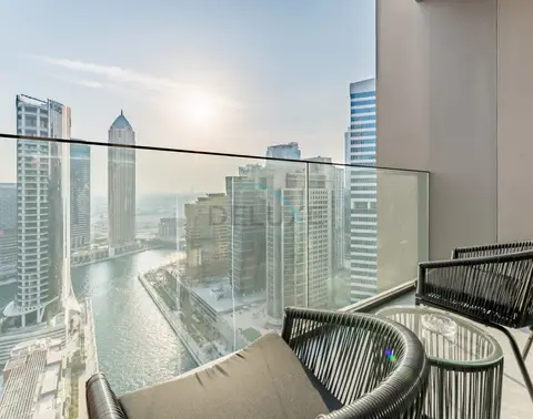 Studio with Dubai Canal View, Walking Distance to Metro Station — Business Bay — photo 5