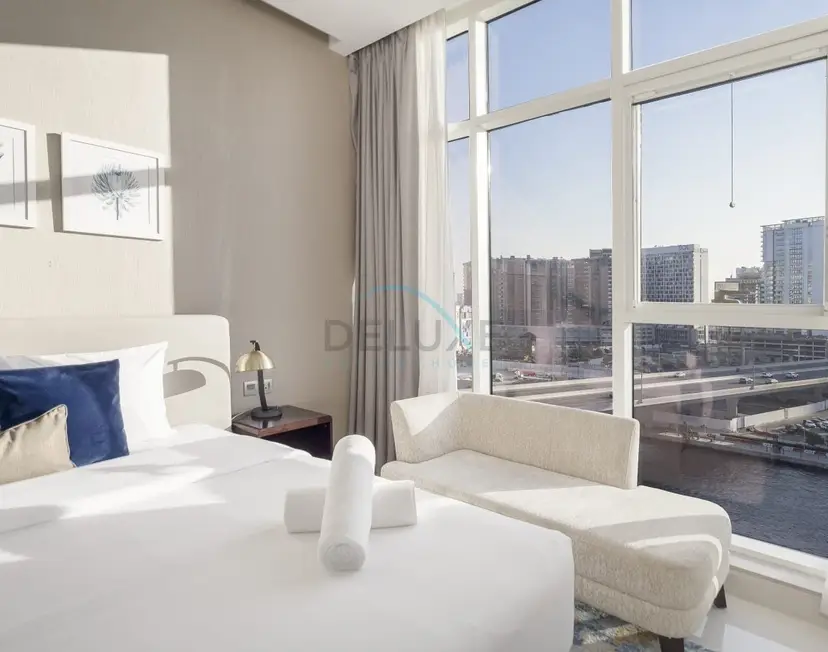 Picture-Perfect Canal and City Views, Minutes from Waterfront Transport — Business Bay — photo 4