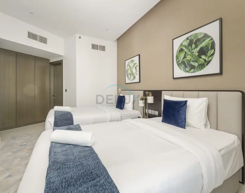 Picture-Perfect Canal and City Views, Minutes from Waterfront Transport — Business Bay — photo 17