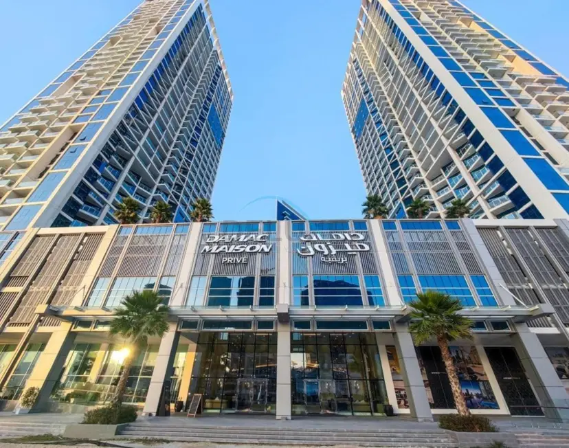 Picture-Perfect Canal and City Views, Minutes from Waterfront Transport — Business Bay — photo 19