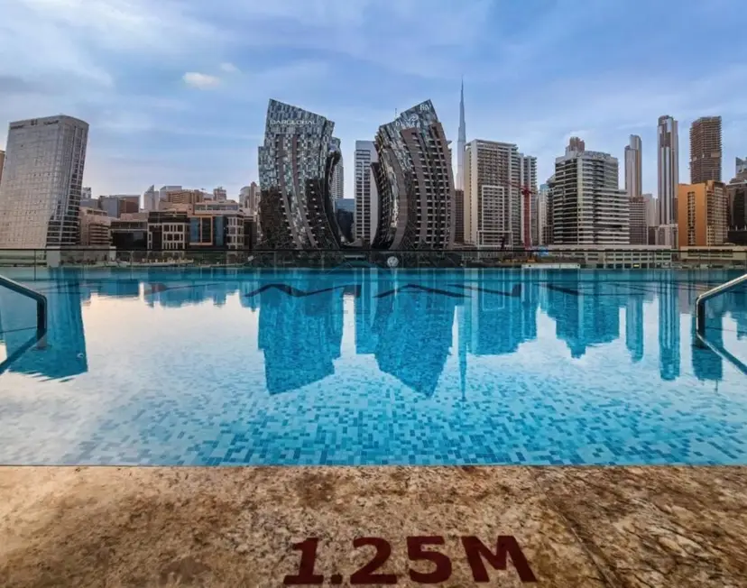Spacious Balcony with Private Jacuzzi and Stunning Views — Business Bay — photo 6