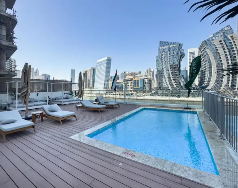 Spacious Balcony with Private Jacuzzi and Stunning Views — Business Bay — photo 33
