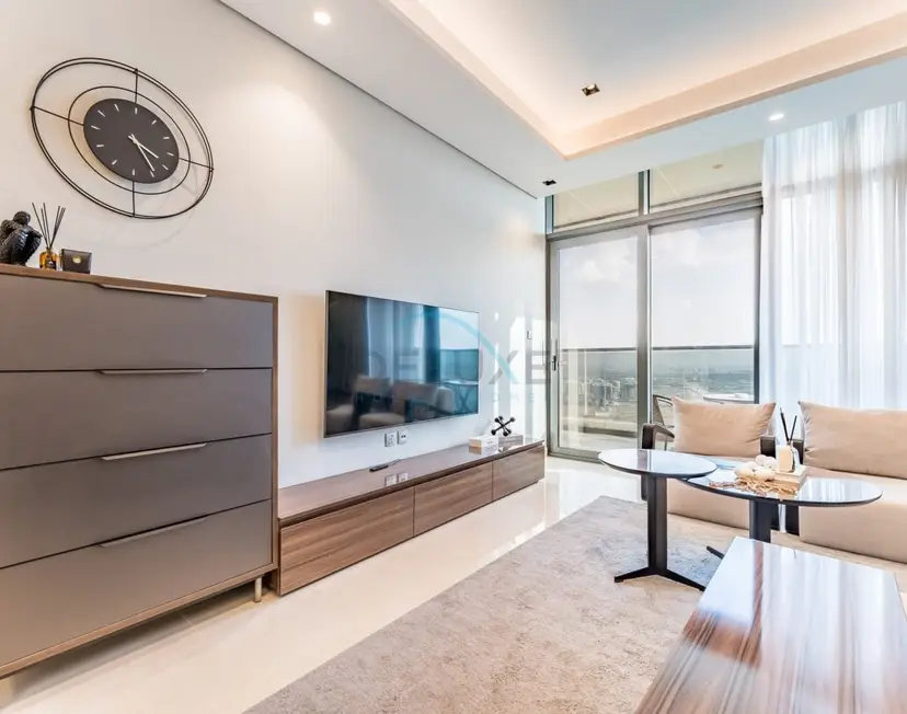 High-Floor 2-Bedroom with Vibrant Street Views and Effortless Drive — Business Bay — photo 10
