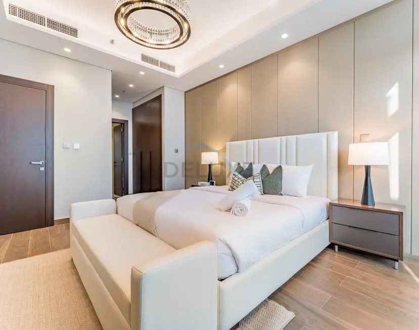 High-Floor 2-Bedroom with Vibrant Street Views and Effortless Drive — Business Bay — photo 17