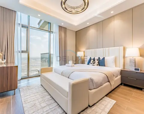 High-Floor 2-Bedroom with Vibrant Street Views and Effortless Drive — Business Bay — photo 5