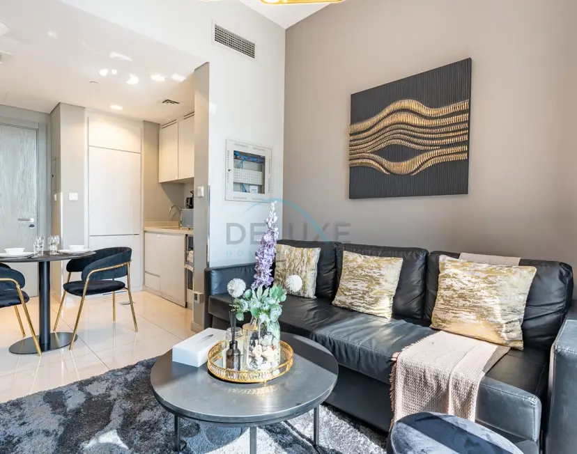 High Floor Unit with Canal View — Business Bay — photo 9
