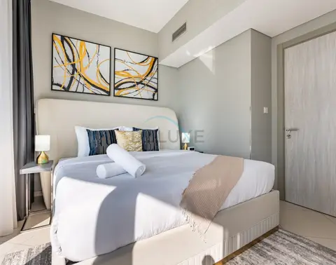 High Floor Unit with Canal View — Business Bay — photo 5