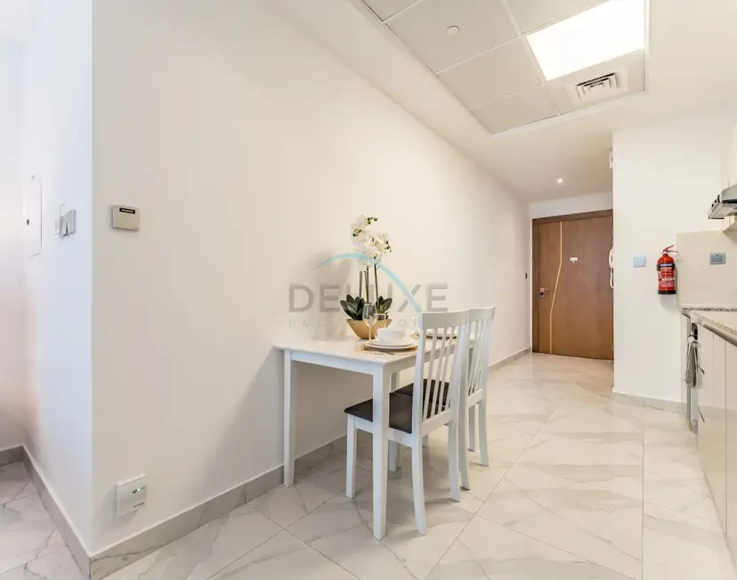 Modern Furnished Studio — Business Bay — photo 8