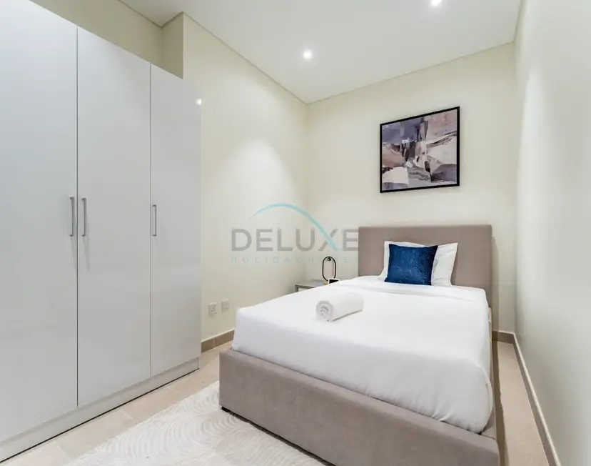 High-Floor Balcony with Burj Khalifa View and Assistant Room — Downtown Dubai — photo 17