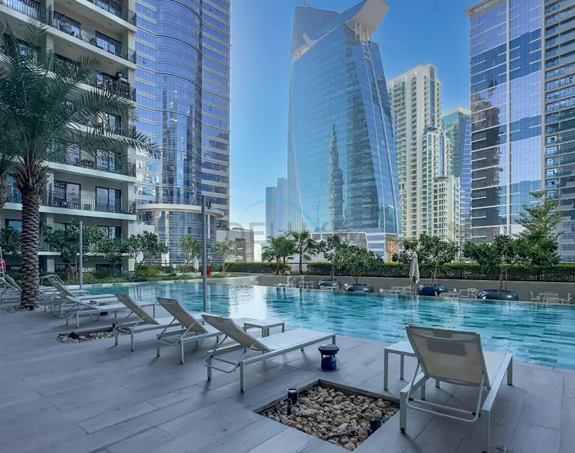 City Views 1-Bedroom with Balcony Near Dubai Water Canal, Zada Tower — Business Bay — photo 18