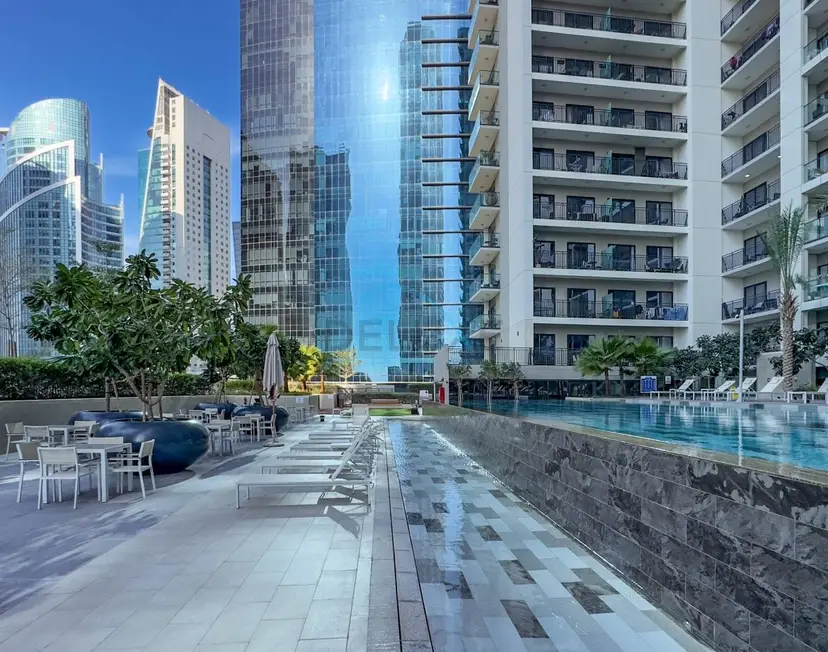 City Views 1-Bedroom with Balcony Near Dubai Water Canal, Zada Tower — Business Bay — photo 20