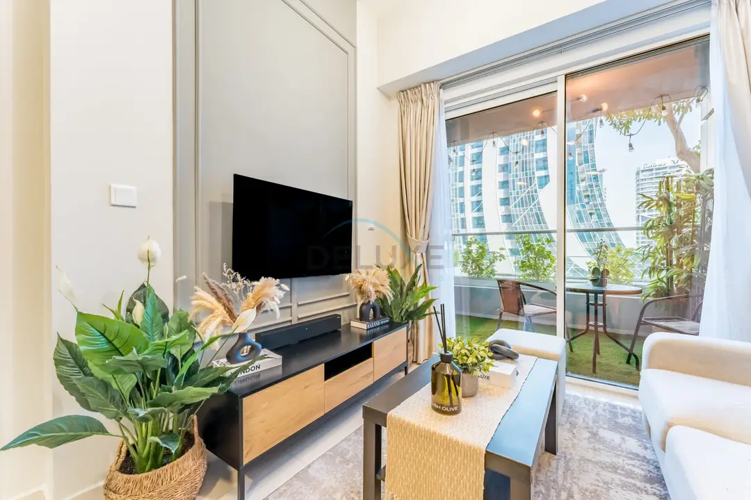 Vibrant City Living, 1Bedroom with Balcony - Vera Tower — Business Bay