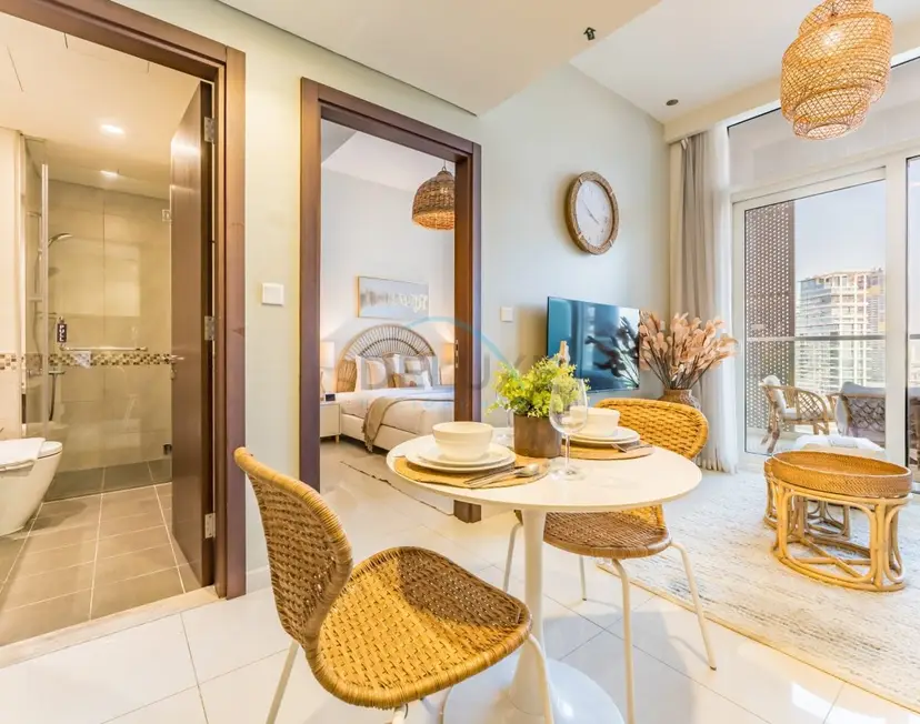 Contemporary 1-Bedroom Boho Oasis with Canal Views — Business Bay — photo 10