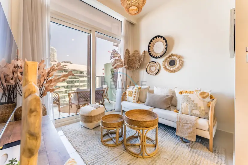 Contemporary 1-Bedroom Boho Oasis with Canal Views — Business Bay — photo 1