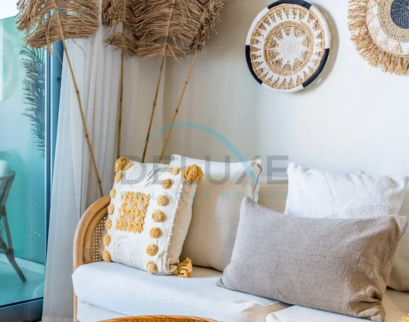 Contemporary 1-Bedroom Boho Oasis with Canal Views — Business Bay — photo 12