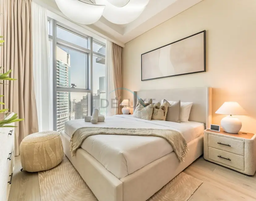 Elegant 3-Bedroom, Skyline Retreat — Downtown Dubai — photo 12