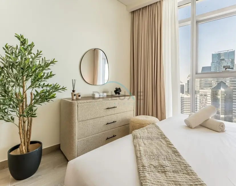 Elegant 3-Bedroom, Skyline Retreat — Downtown Dubai — photo 14