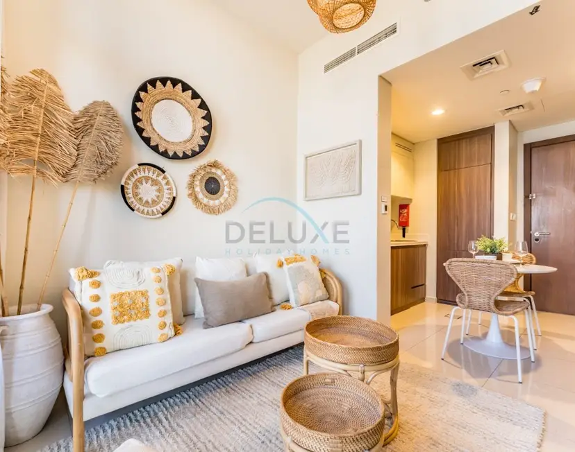 Contemporary 1-Bedroom Boho Oasis with Canal Views — Business Bay — photo 15