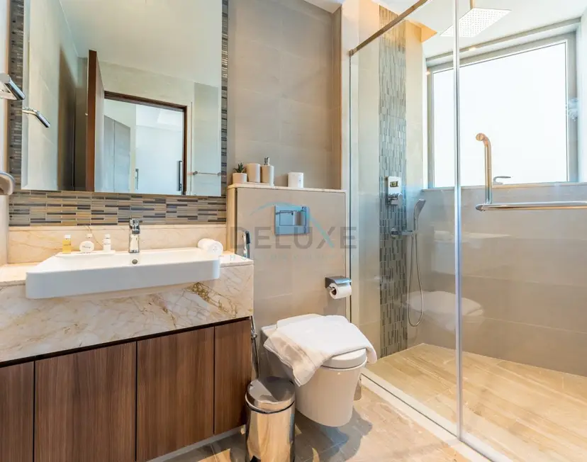 Elegant 3-Bedroom, Skyline Retreat — Downtown Dubai — photo 18