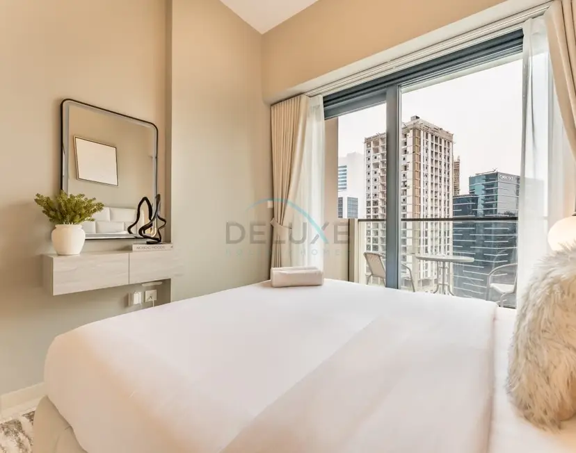 Furnished 1Bedroom with Burj Khalifa Tip View, Near Dubai Water Canal — Business Bay — photo 10