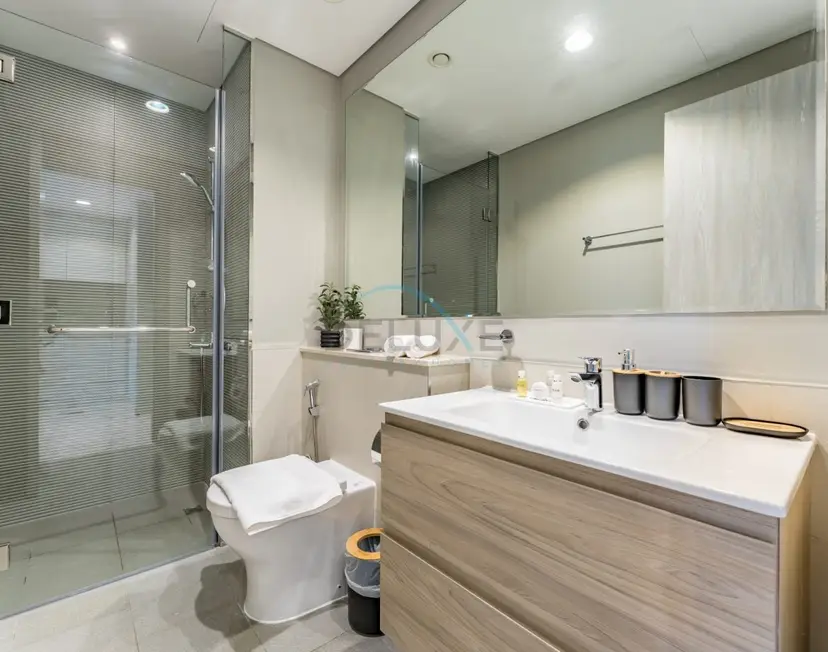 Furnished 1Bedroom with Burj Khalifa Tip View, Near Dubai Water Canal — Business Bay — photo 12
