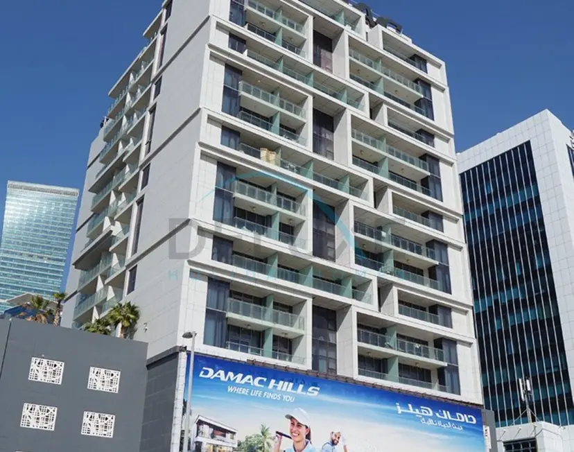 Stylish 2-Bedroom with Burj Khalifa Views — Business Bay — photo 23